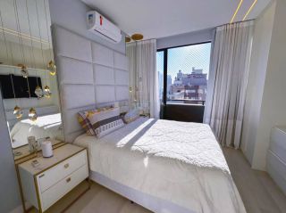 Apartamento de Alto Padrão à Venda no Sunsky Tower – Meia Praia, Itapema SC | 175m², 4 Suítes e 4 Vagas