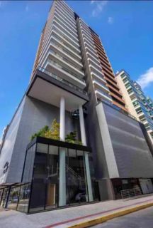 Apartamento de Alto Padrão à Venda no Sunsky Tower – Meia Praia, Itapema SC | 175m², 4 Suítes e 4 Vagas