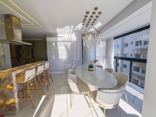 Apartamento de Alto Padrão à Venda no Sunsky Tower – Meia Praia, Itapema SC | 175m², 4 Suítes e 4 Vagas