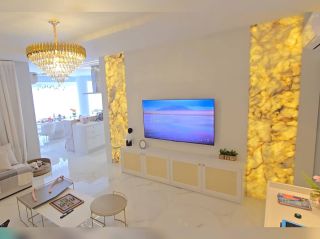 Apartamento de Alto Padrão à Venda no Sunsky Tower – Meia Praia, Itapema SC | 175m², 4 Suítes e 4 Vagas