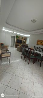 Apartamento Para Temporada com 4 quartos 1 suítes no bairro Meia Praia em Itapema