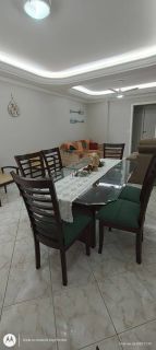 Apartamento Para Temporada com 4 quartos 1 suítes no bairro Meia Praia em Itapema