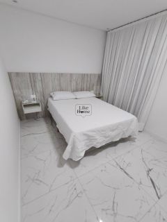 Apartamento Para Locação de Temporada com 2 quartos 1 suítes no bairro Morretes em Itapema