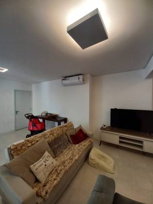 Apartamento Para Temporada com 2 quartos 2 suítes no bairro Meia Praia em Itapema