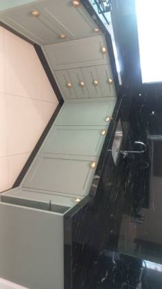 Apartamento Para Alugar com 3 quartos 3 suítes no bairro Meia Praia em Itapema