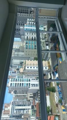 Apartamento Para Alugar com 3 quartos 3 suítes no bairro Meia Praia em Itapema