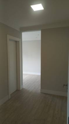 Apartamento Para Alugar com 3 quartos 3 suítes no bairro Meia Praia em Itapema