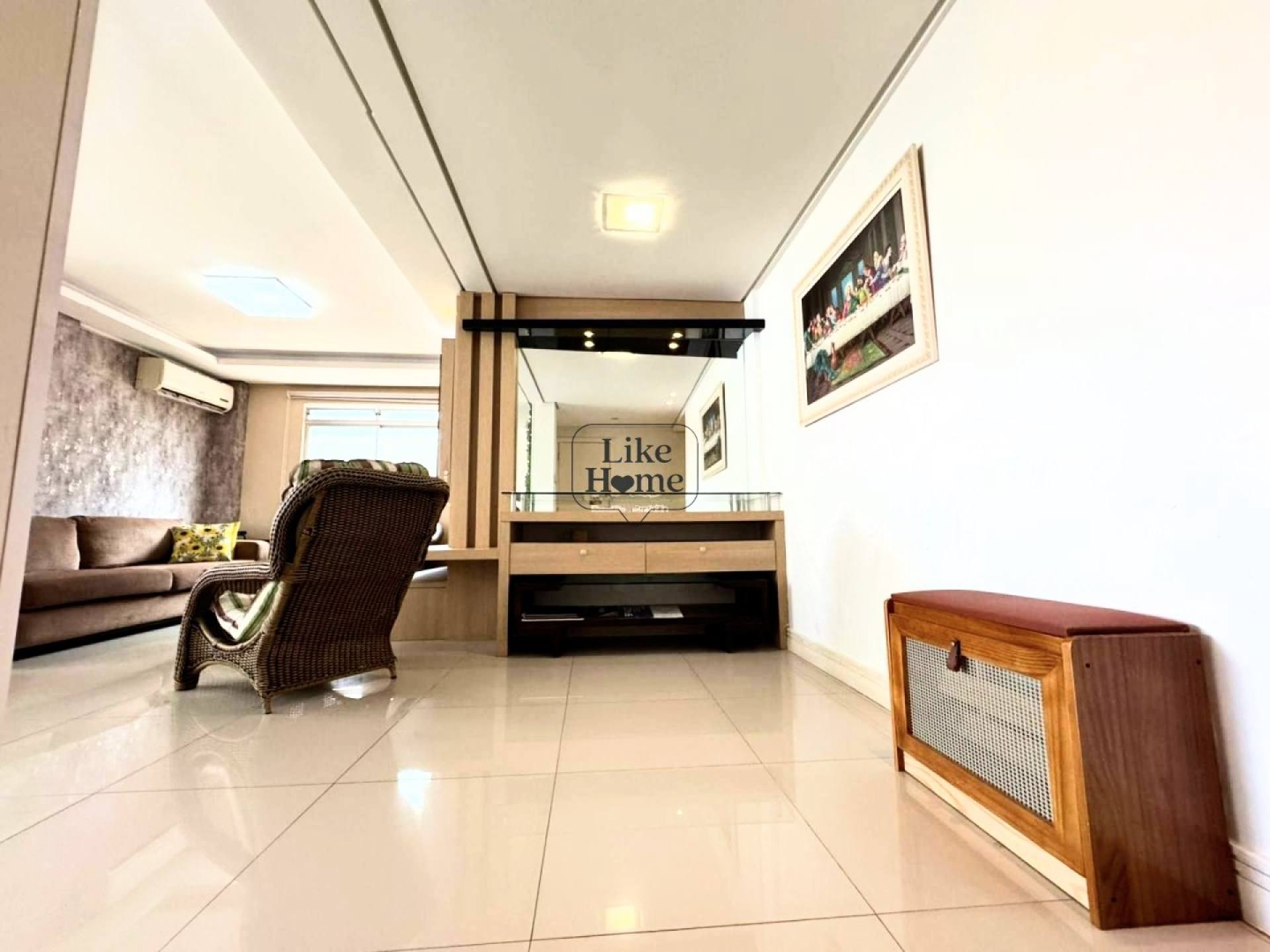 Apartamento Para Temporada com 2 quartos 1 suítes no bairro Morretes em Itapema