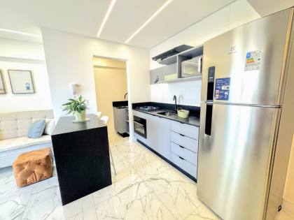 Apartamento 2 Suítes à Venda em, Itapema — Andar alto, Mobiliado e Pronto para Morar