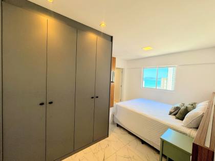 Apartamento 2 Suítes à Venda em, Itapema — Andar alto, Mobiliado e Pronto para Morar