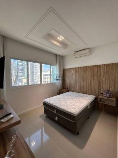 Apartamento frente mar a 50 metros da praia, totalmente mobiliado e com 3 suítes