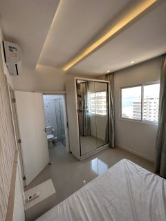 Apartamento frente mar a 50 metros da praia, totalmente mobiliado e com 3 suítes