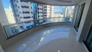 Apartamento Para Vender com 4 quartos 4 suítes no bairro Meia Praia em Itapema