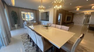 Apartamento Para Vender com 4 quartos 4 suítes no bairro Meia Praia em Itapema