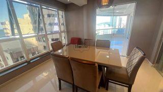 Apartamento Para Vender com 4 quartos 4 suítes no bairro Meia Praia em Itapema