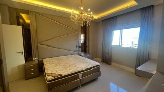 Apartamento Para Vender com 4 quartos 4 suítes no bairro Meia Praia em Itapema