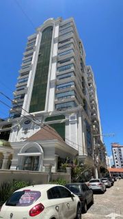 Apartamento Para Vender com 4 quartos 4 suítes no bairro Meia Praia em Itapema