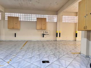 Apartamento Para Locação Anual com 4 quartos 1 suítes no bairro Meia Praia em Itapema