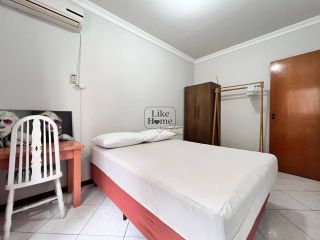 Apartamento Para Locação Anual com 4 quartos 1 suítes no bairro Meia Praia em Itapema