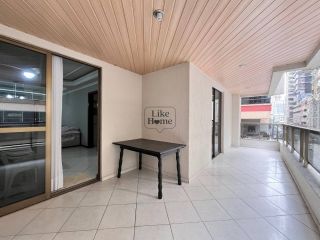 Apartamento Para Locação Anual com 4 quartos 1 suítes no bairro Meia Praia em Itapema