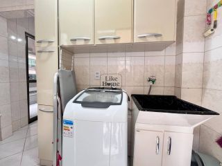 Apartamento Para Locação Anual com 4 quartos 1 suítes no bairro Meia Praia em Itapema