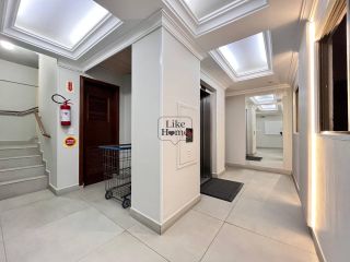 Apartamento Para Locação Anual com 4 quartos 1 suítes no bairro Meia Praia em Itapema