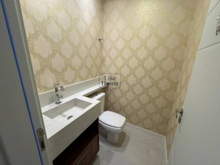 Apartamento Para Alugar com 3 quartos 3 suítes no bairro Meia Praia em Itapema