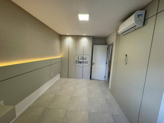 Apartamento Para Alugar com 3 quartos 3 suítes no bairro Meia Praia em Itapema