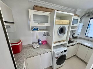 Apartamento Para Alugar com 3 quartos 3 suítes no bairro Meia Praia em Itapema