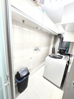 Apartamento Para Alugar com 4 quartos 2 suítes no bairro Meia Praia em Itapema