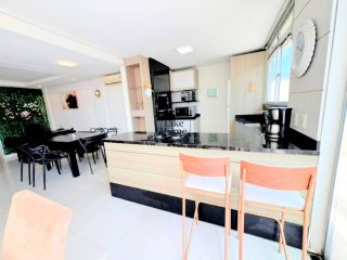 Cobertura Para Vender com 3 quartos 1 suítes no QUADRA MAR em Itapema