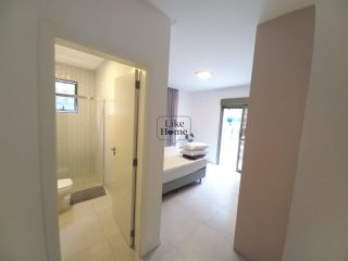 Apartamento Para Alugar com 3 quartos 3 suítes no bairro Meia Praia em Itapema