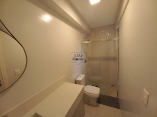 Apartamento Para Alugar com 3 quartos 3 suítes no bairro Meia Praia em Itapema