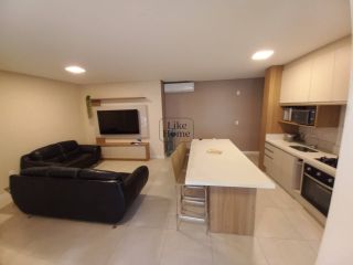 Apartamento Para Alugar com 3 quartos 3 suítes no bairro Meia Praia em Itapema