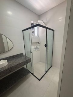 Casa Para Vender com 3 quartos 3 suítes no bairro Morretes em Itapema