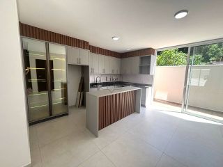 Casa Para Vender com 3 quartos 3 suítes no bairro Morretes em Itapema