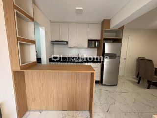 Apartamento Para Alugar com 2 quartos 2 suítes no bairro Morretes em Itapema
