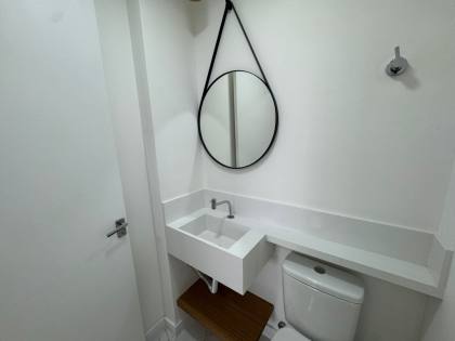 Apartamento Para Alugar com 2 quartos 2 suítes no bairro Morretes em Itapema