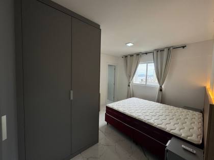 Apartamento Para Alugar com 2 quartos 2 suítes no bairro Morretes em Itapema