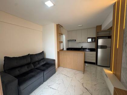 Apartamento Para Alugar com 2 quartos 2 suítes no bairro Morretes em Itapema