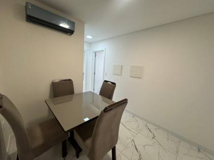 Apartamento Para Alugar com 2 quartos 2 suítes no bairro Morretes em Itapema