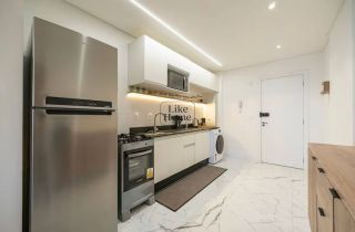 Apartamento Para Alugar com 2 quartos 1 suítes no bairro Morretes em Itapema