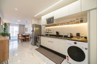 Apartamento Para Alugar com 2 quartos 1 suítes no bairro Morretes em Itapema