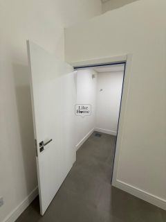 Loja Para Alugar no bairro Meia Praia em Itapema