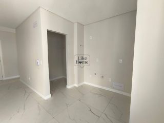Apartamento Para Vender com 2 quartos 2 suítes no bairro Morretes em Itapema