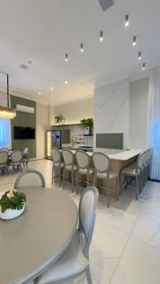 Apartamento Para Vender com 2 quartos 2 suítes no bairro Morretes em Itapema