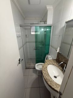 Apartamento Para Vender com 2 quartos no bairro Meia Praia em Itapema