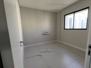 Apartamento Para Vender com 2 quartos 2 suítes no bairro Morretes em Itapema