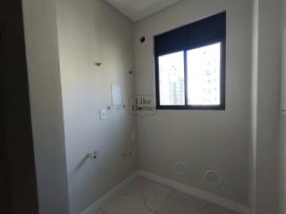 Apartamento Para Vender com 2 quartos 2 suítes no bairro Morretes em Itapema