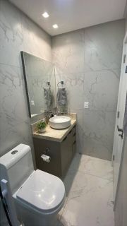 Apartamento Para Alugar com 3 quartos 3 suítes no bairro Meia Praia em Itapema